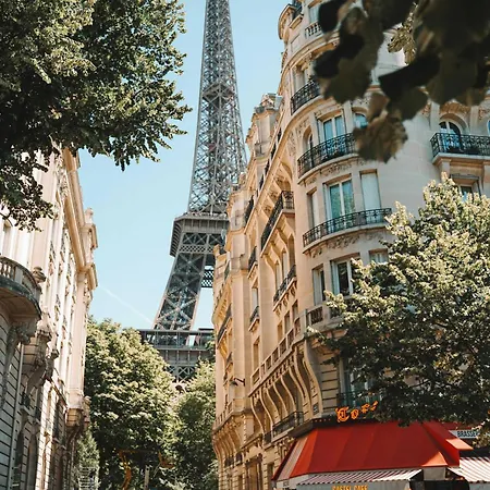 Javel - Tour Eiffel Πανδοχείο *
