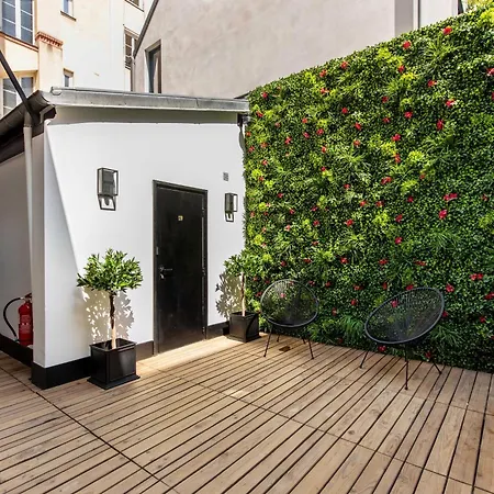 Javel - Tour Eiffel * Paryż